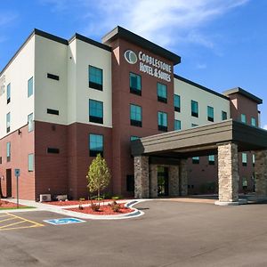 Cobblestone Hotel & Suites Appleton International Airport